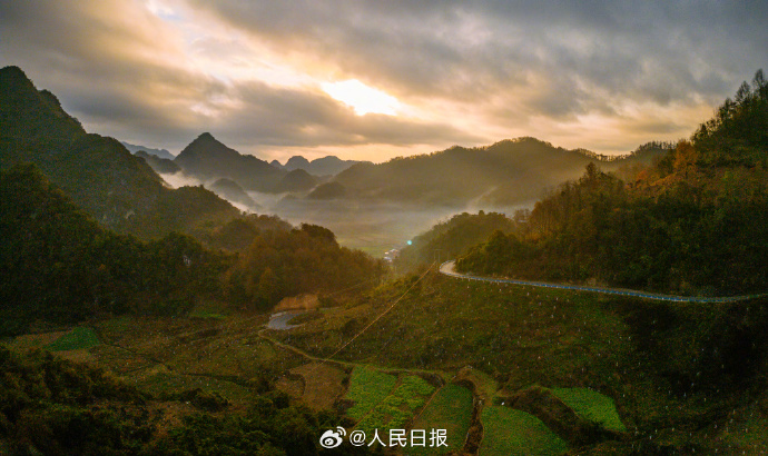 0033ImPzly1hlt5quthrmj61kw0xuqv502.jpg?x-oss-process=style/w10