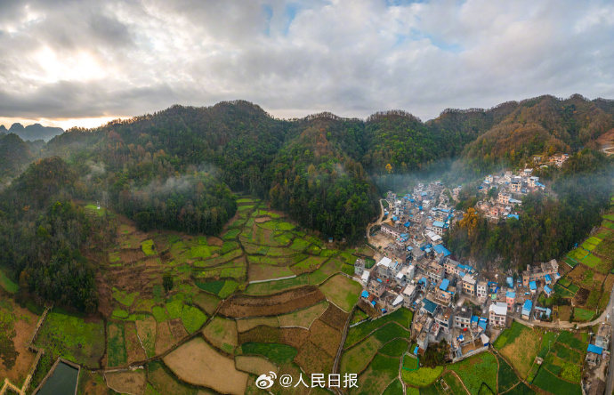 0033ImPzly1hlt5quolfmj61kw10mb2902.jpg?x-oss-process=style/w10