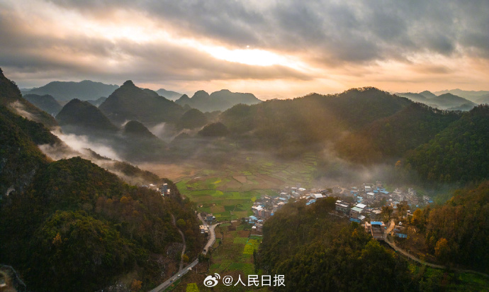 0033ImPzly1hlt5qujvi9j61kw0xyhd902.jpg?x-oss-process=style/w10