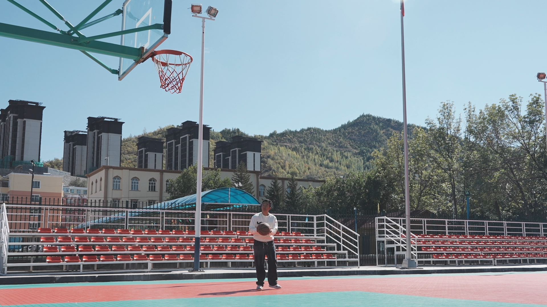 mmexport1726375421622